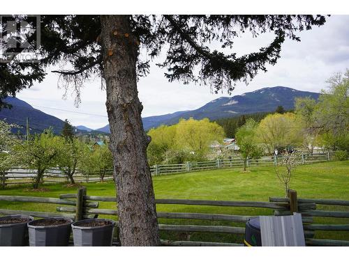 1706 Frontage Road, Clinton, BC - Outdoor With View