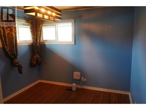 1706 Frontage Road, Clinton, BC - Indoor Photo Showing Other Room