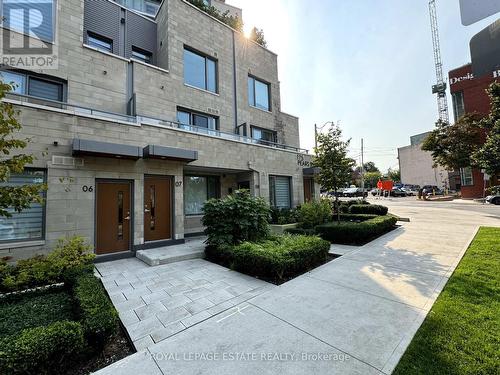 Th7 - 175 Pears Avenue, Toronto, ON - Outdoor With Facade