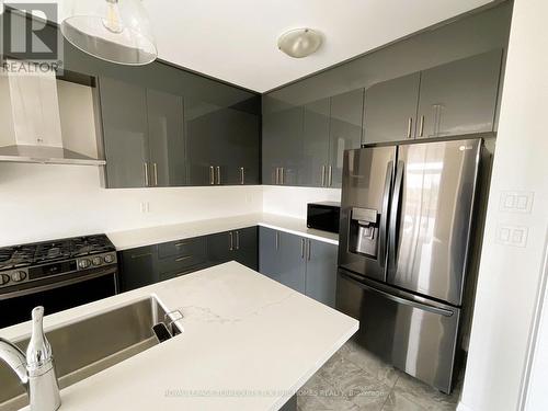 43 Auckland Drive, Whitby, ON - Indoor Photo Showing Kitchen With Stainless Steel Kitchen