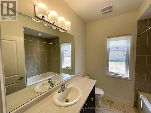 43 Auckland Drive, Whitby, ON - Indoor Photo Showing Bathroom