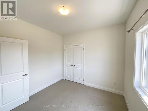 43 Auckland Drive, Whitby, ON - Indoor Photo Showing Other Room