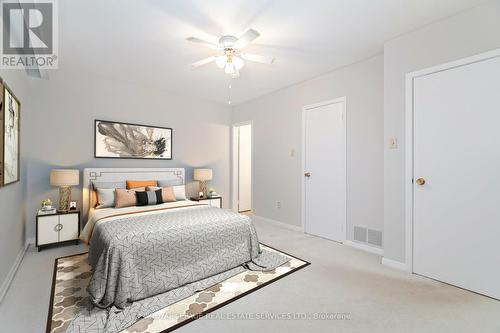 2136 Davebrook Road, Mississauga, ON - Indoor Photo Showing Bedroom