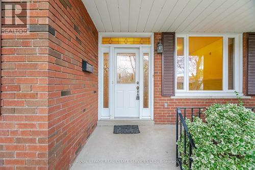 2136 Davebrook Road, Mississauga, ON - Outdoor With Exterior