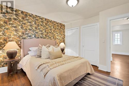 295 Plains Road W, Burlington, ON - Indoor Photo Showing Bedroom