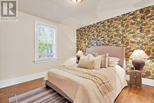 295 Plains Road W, Burlington, ON - Indoor Photo Showing Bedroom