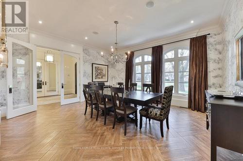 241 Roseland Crescent, Burlington, ON - Indoor Photo Showing Dining Room