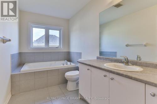 6 Mclaren Avenue, Brantford, ON - Indoor Photo Showing Bathroom