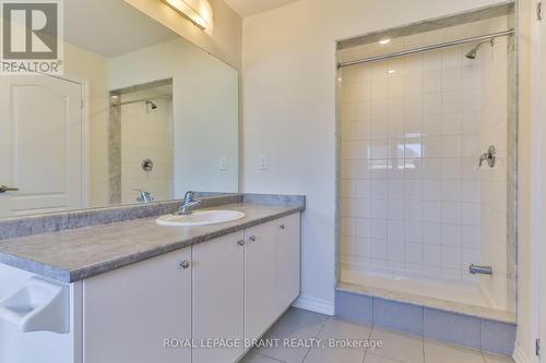 6 Mclaren Avenue, Brantford, ON - Indoor Photo Showing Bathroom