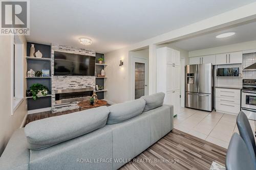 48 Alderson Drive, Cambridge, ON - Indoor Photo Showing Kitchen