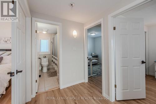 48 Alderson Drive, Cambridge, ON - Indoor Photo Showing Other Room