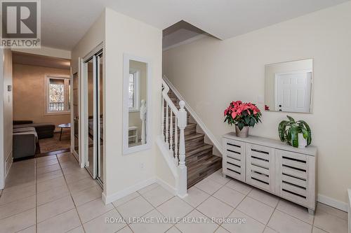 48 Alderson Drive, Cambridge, ON - Indoor Photo Showing Other Room