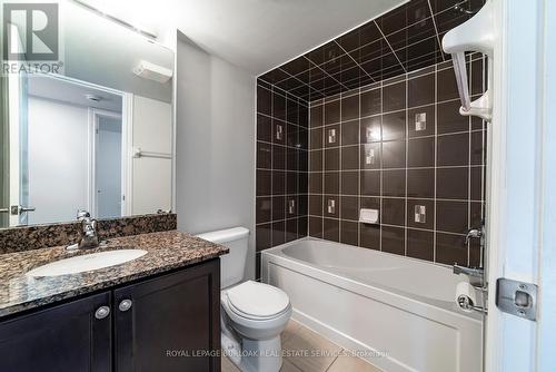 59 - 2441 Greenwich Drive, Oakville, ON - Indoor Photo Showing Bathroom