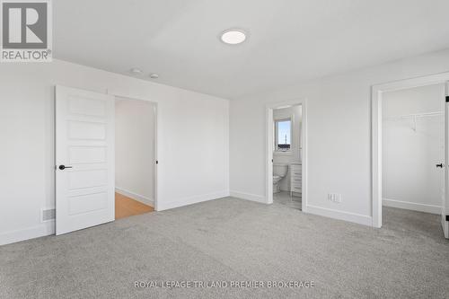 258 Hesselman Crescent, London, ON - Indoor Photo Showing Other Room