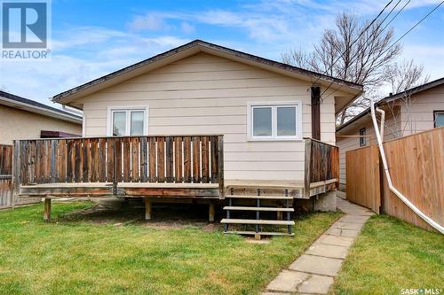 1614 Bradwell Avenue, Saskatoon, SK - Outdoor With Deck Patio Veranda With Exterior