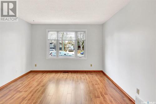 1614 Bradwell Avenue, Saskatoon, SK - Indoor Photo Showing Other Room