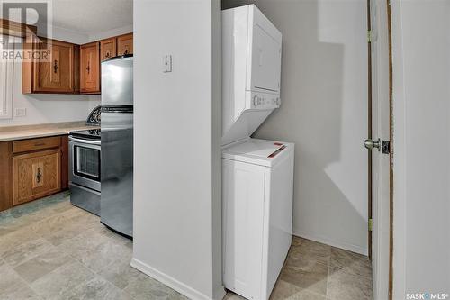 1614 Bradwell Avenue, Saskatoon, SK - Indoor Photo Showing Laundry Room