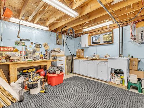 Workshop - 10 Rue Fanny, Val-Des-Monts, QC - Indoor Photo Showing Basement