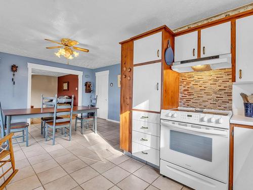 Kitchen - 10 Rue Fanny, Val-Des-Monts, QC - Indoor Photo Showing Other Room