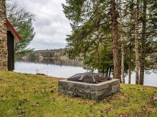 Vue sur l'eau - 932 Ch. Du Lac-Chaud, La Macaza, QC - Outdoor