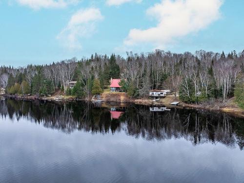 Photo aÃ©rienne - 932 Ch. Du Lac-Chaud, La Macaza, QC - Outdoor With Body Of Water With View