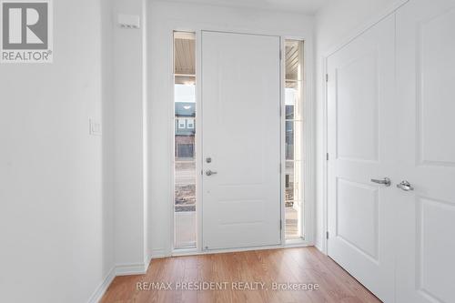 48 Brown Street, Erin, ON - Indoor Photo Showing Other Room