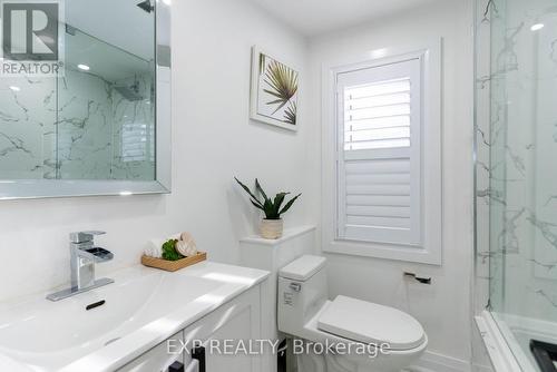 49 Hillary Avenue, Toronto, ON - Indoor Photo Showing Bathroom