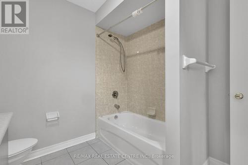 466 Cedric Terrace, Milton, ON - Indoor Photo Showing Bathroom