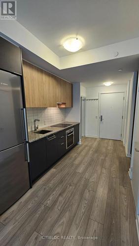 410 - 120 Parliament Street, Toronto, ON - Indoor Photo Showing Kitchen