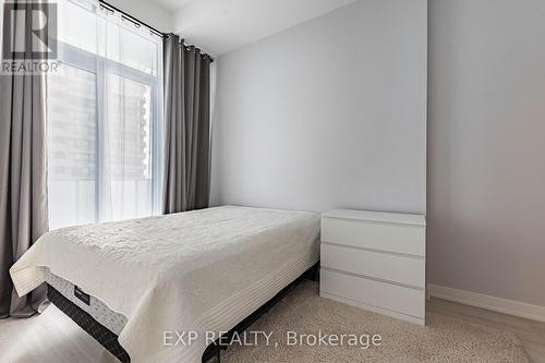 307 - 3883 Quartz Road, Mississauga, ON - Indoor Photo Showing Bedroom