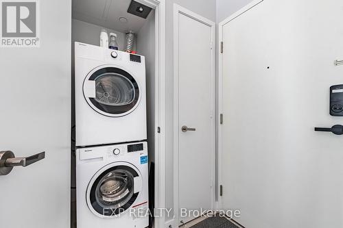 307 - 3883 Quartz Road, Mississauga, ON - Indoor Photo Showing Laundry Room