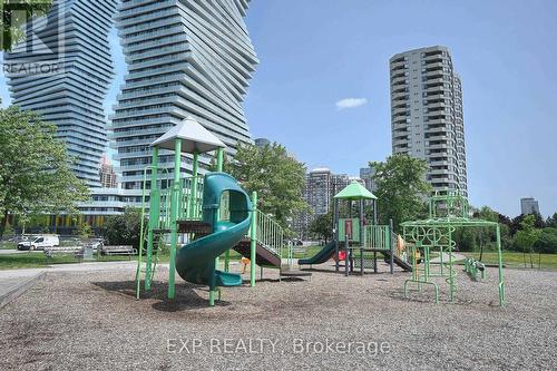 307 - 3883 Quartz Road, Mississauga, ON - Outdoor With Facade