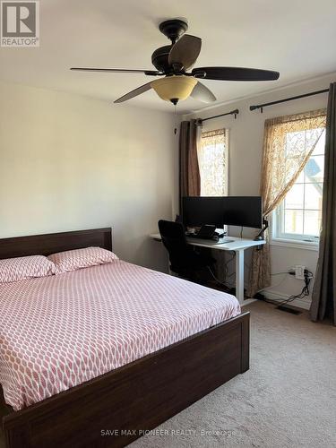 16 Mcechearn Crescent E, Caledon, ON - Indoor Photo Showing Bedroom