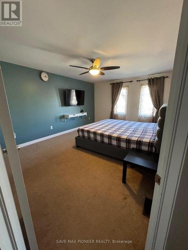 16 Mcechearn Crescent E, Caledon, ON - Indoor Photo Showing Bedroom