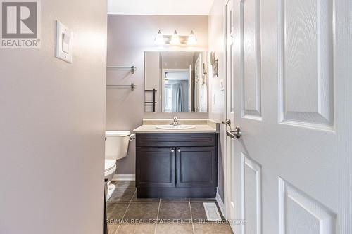 782 Johnson Heights, Milton, ON - Indoor Photo Showing Bathroom