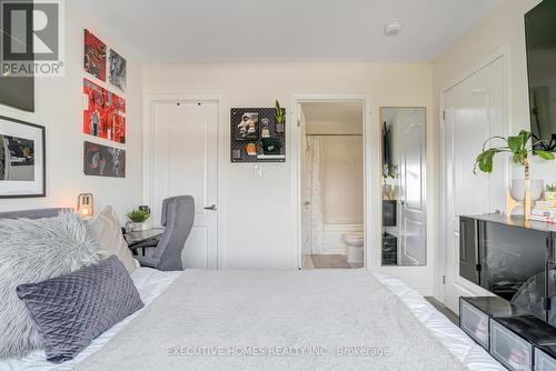 507 - 1148 Dragonfly Avenue, Pickering, ON - Indoor Photo Showing Bedroom