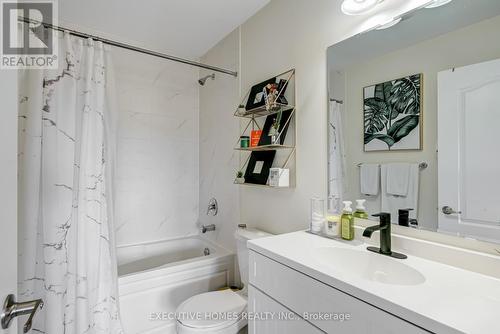 507 - 1148 Dragonfly Avenue, Pickering, ON - Indoor Photo Showing Bathroom