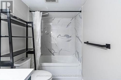 508 - 101 Prudential Drive, Toronto, ON - Indoor Photo Showing Laundry Room