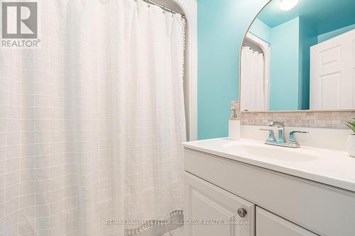 2994 Wasdell Falls Road, Severn, ON - Indoor Photo Showing Bathroom