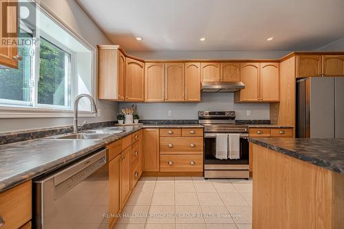 2994 Wasdell Falls Road, Severn, ON - Indoor Photo Showing Kitchen With Double Sink