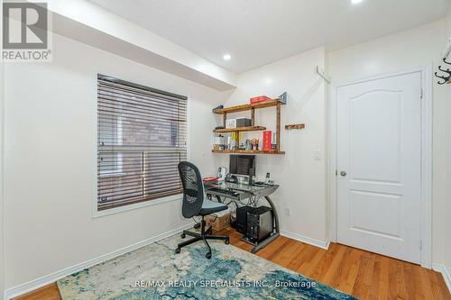 36 Dunvegan Crescent, Brampton, ON - Indoor Photo Showing Office