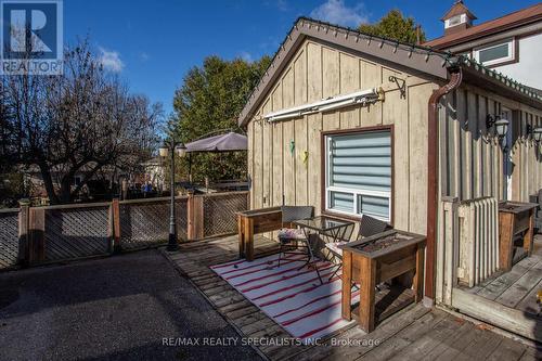 5 East John Street N, Innisfil, ON - Outdoor With Deck Patio Veranda With Exterior