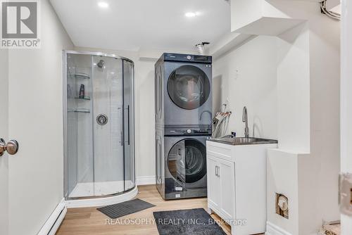 32 - 4156 Fieldgate Drive, Mississauga, ON - Indoor Photo Showing Laundry Room