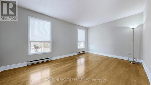 20 Mayall Avenue, Toronto, ON - Indoor Photo Showing Other Room