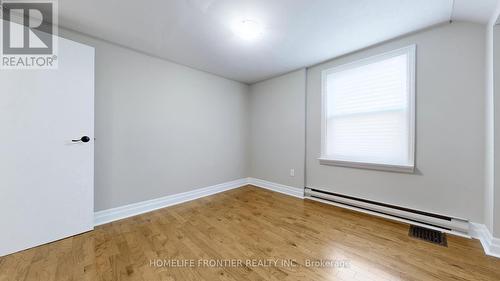 20 Mayall Avenue, Toronto, ON - Indoor Photo Showing Other Room