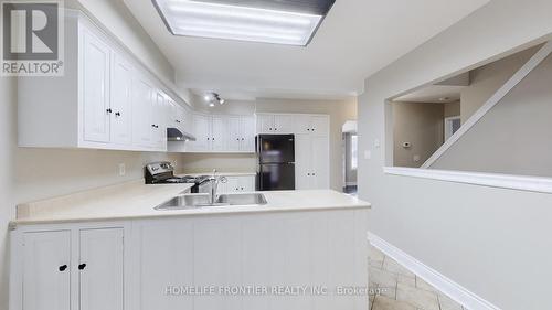 20 Mayall Avenue, Toronto, ON - Indoor Photo Showing Kitchen