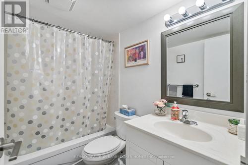 Ph2 - 77 Maitland Place, Toronto, ON - Indoor Photo Showing Bathroom