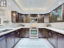 Th 112 - 60 Homewood Avenue, Toronto, ON  - Indoor Photo Showing Kitchen 