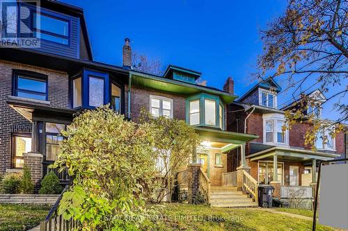 33 Hampton Avenue, Toronto, ON - Outdoor With Facade