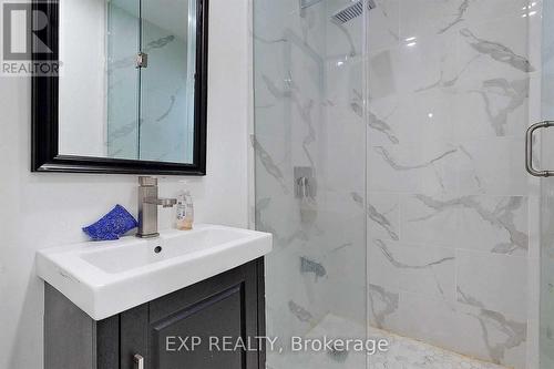 146 Coleridge Avenue, Toronto, ON - Indoor Photo Showing Bathroom